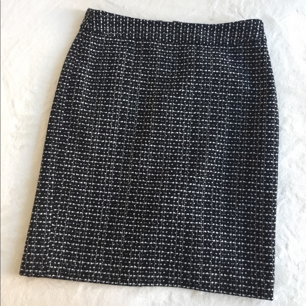 Ann Taylor skirt